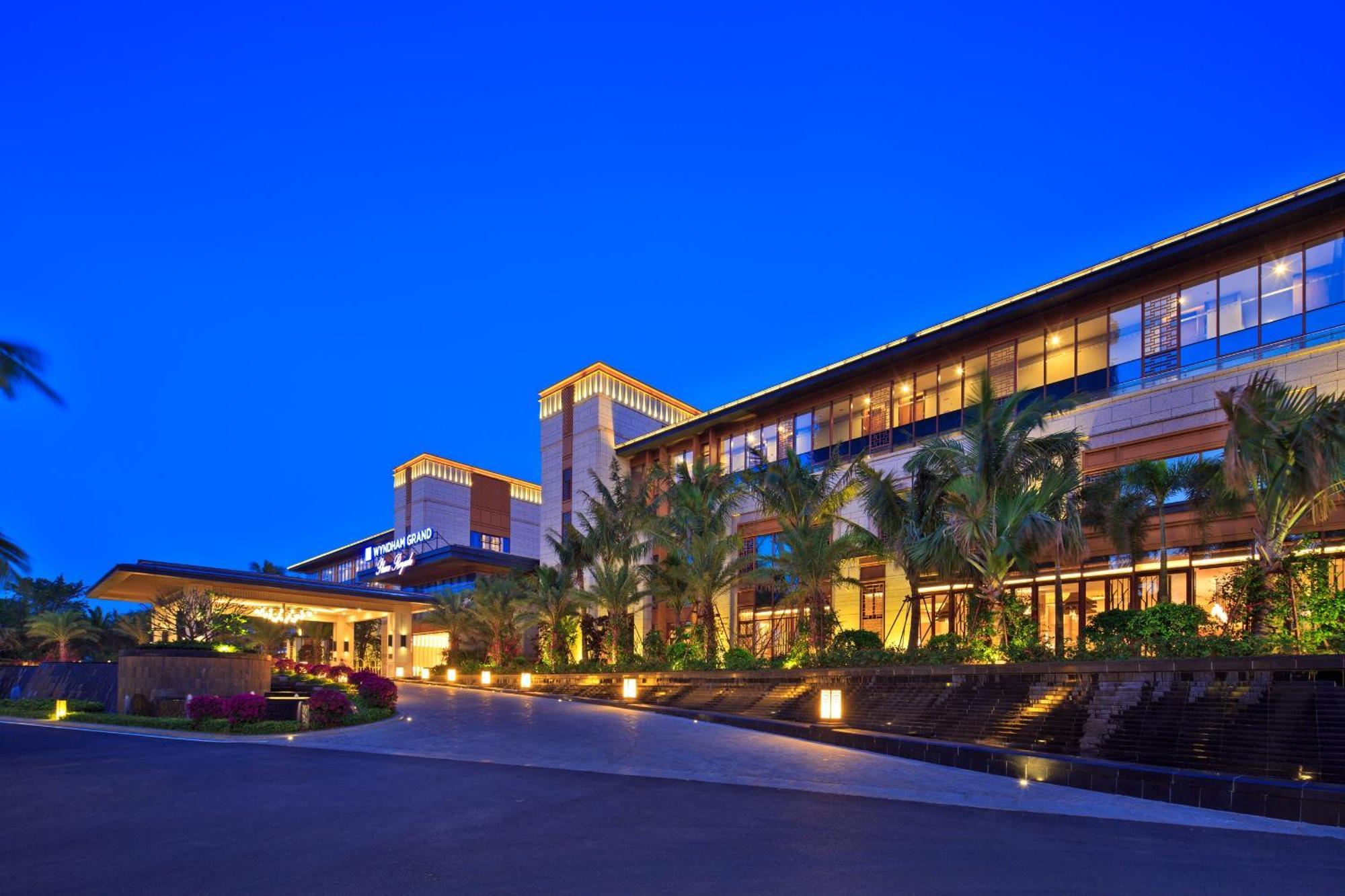 Wyndham Grand Plaza Royale Wenchang Exterior foto