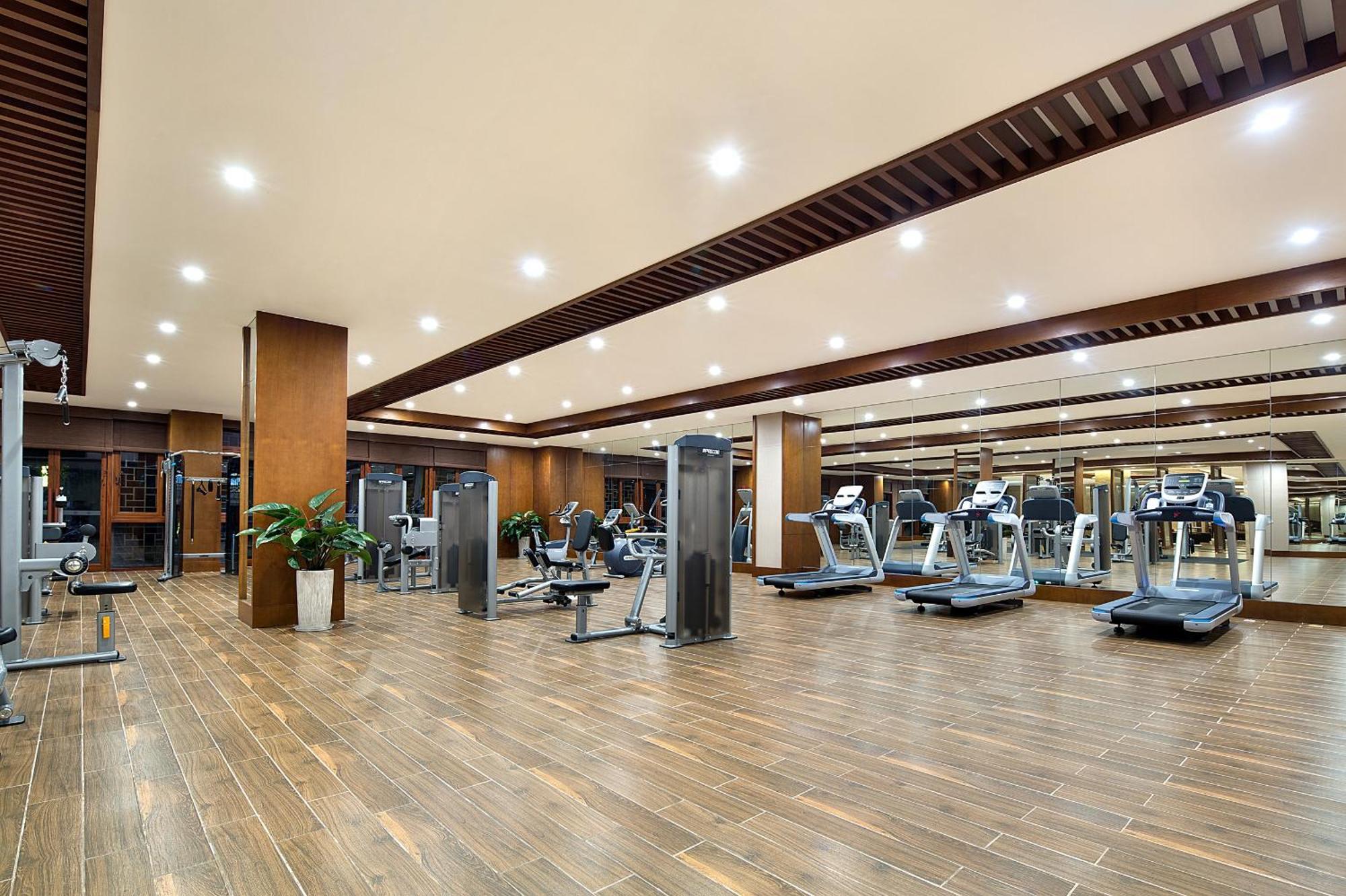 Wyndham Grand Plaza Royale Wenchang Exterior foto